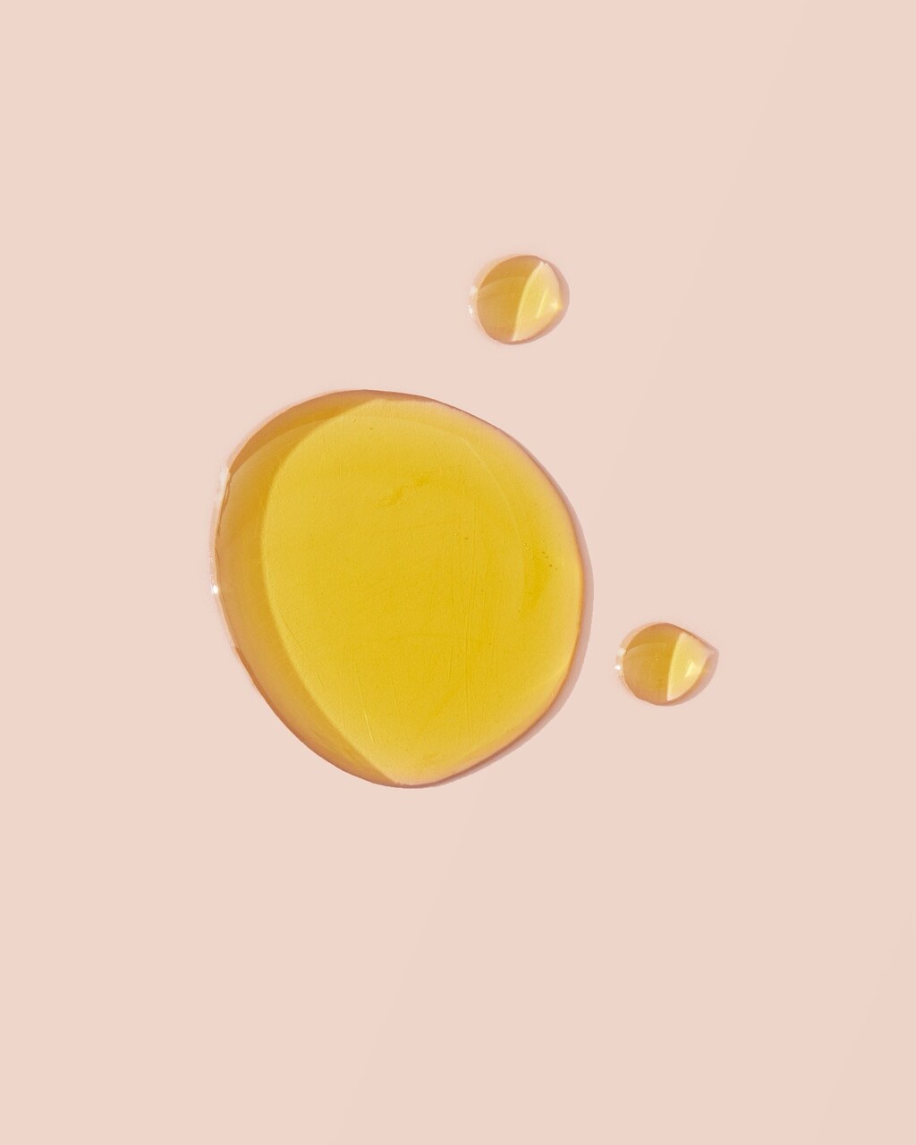 Cold-Pressed Virgin Hemp Seed Oil | Wholesale Beauty Supplier